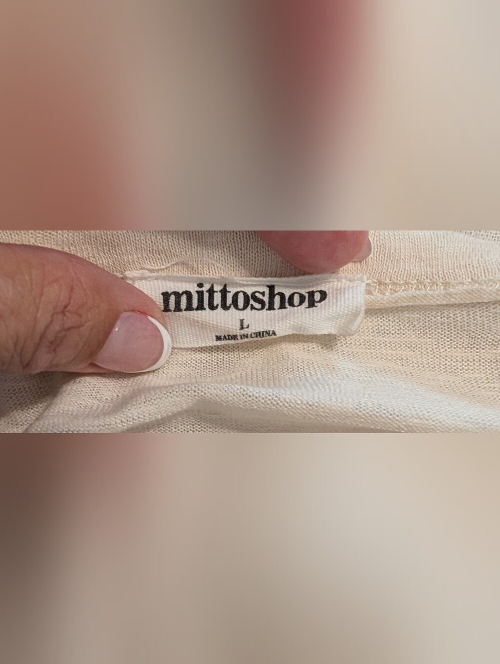 mittoshop Cream Short Sleeve Top with Floral Flutter Sleeves Size L - Picture 4 of 6